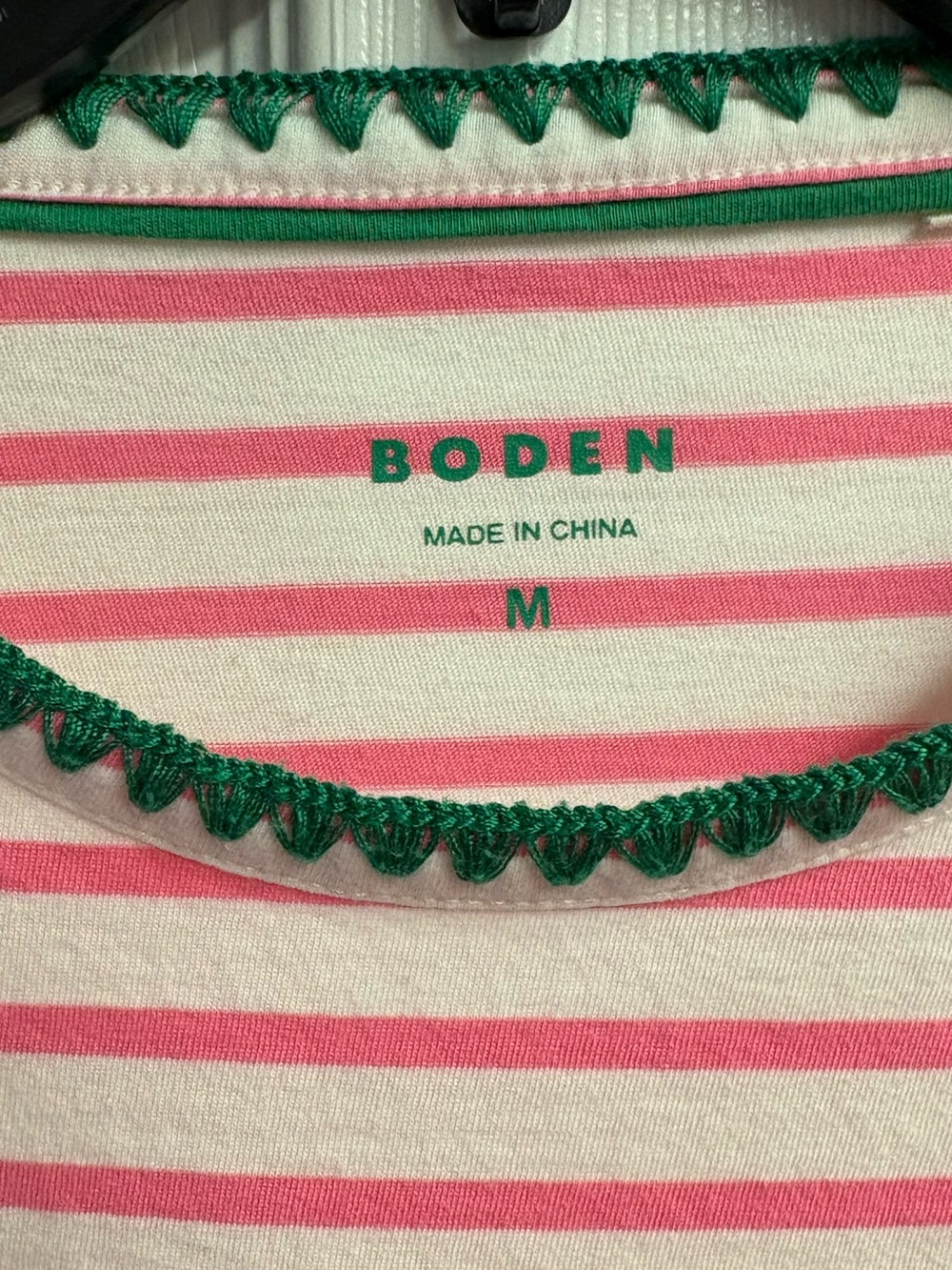Boden 100% Cotton Striped Blanket Pocket Tee Shirt Size Medium - Picture 3 of 5